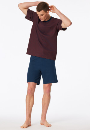 Pigiama corto con tasca sul petto a fantasia rossa - Comfort Essentials