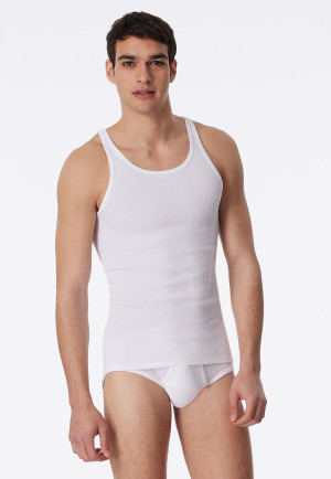 Men's undershirts: well-shaped & high-quality