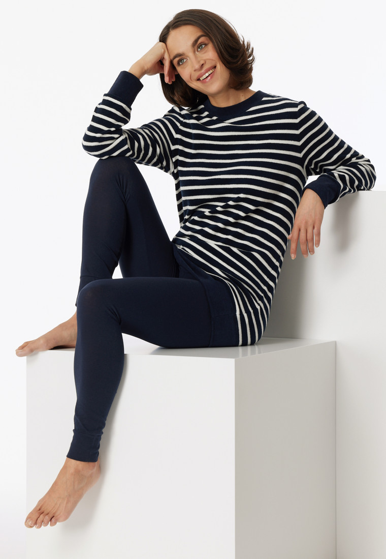 Pigiama lungo con leggings, realizzato in tessuto di spugna a righe, blu notte - Casual Essentials